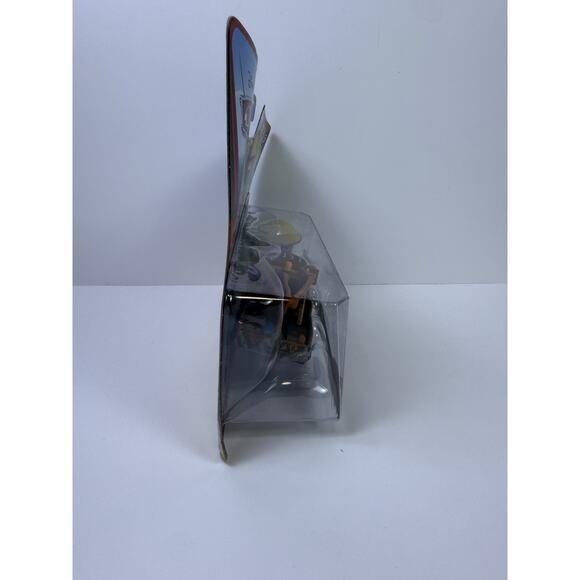 NIB Disney Pixar Cars 2 Race Team Mater & Zen Master Pitty 1:55 Diecast Car Set - Picture 6 of 8